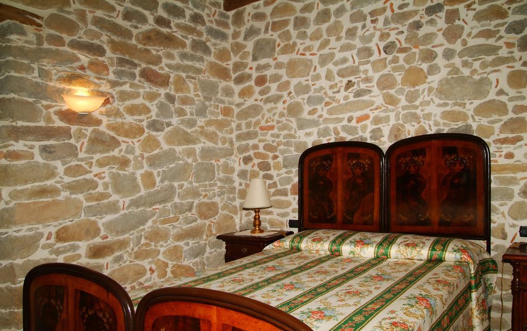 Agriturismo Tramonti كاستيليوني دي غارفانيانا الغرفة الصورة