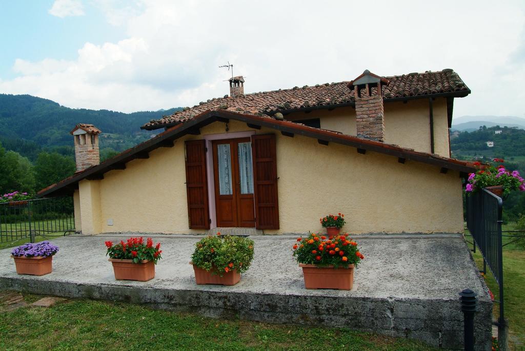 Agriturismo Tramonti كاستيليوني دي غارفانيانا الغرفة الصورة